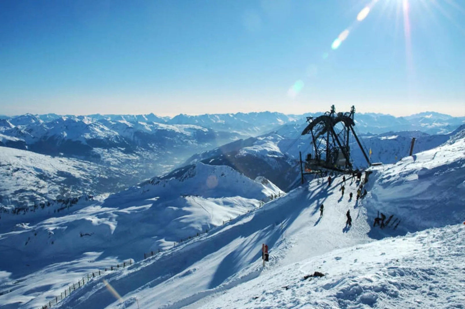 Résidence Aiguille Grive Bat Ii - Buitenkant zomer