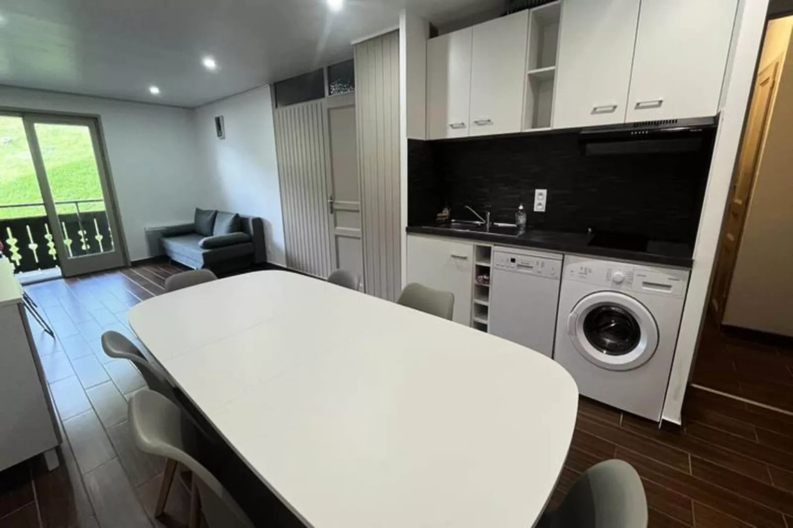 Résidence Le Yeti-Buitenkant zomer