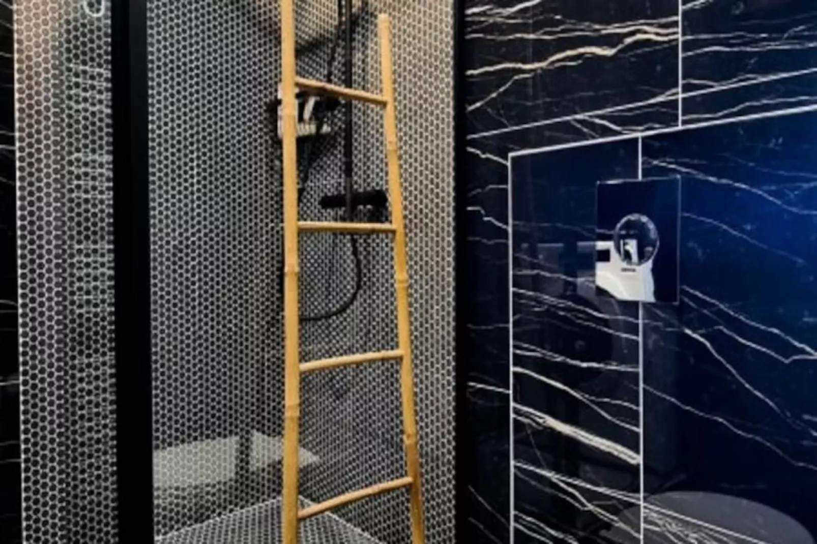 Appartement 4pers - Acc&egrave;s Direct &agrave; La Plage/ Fr&eacute;jus-Image-tags.