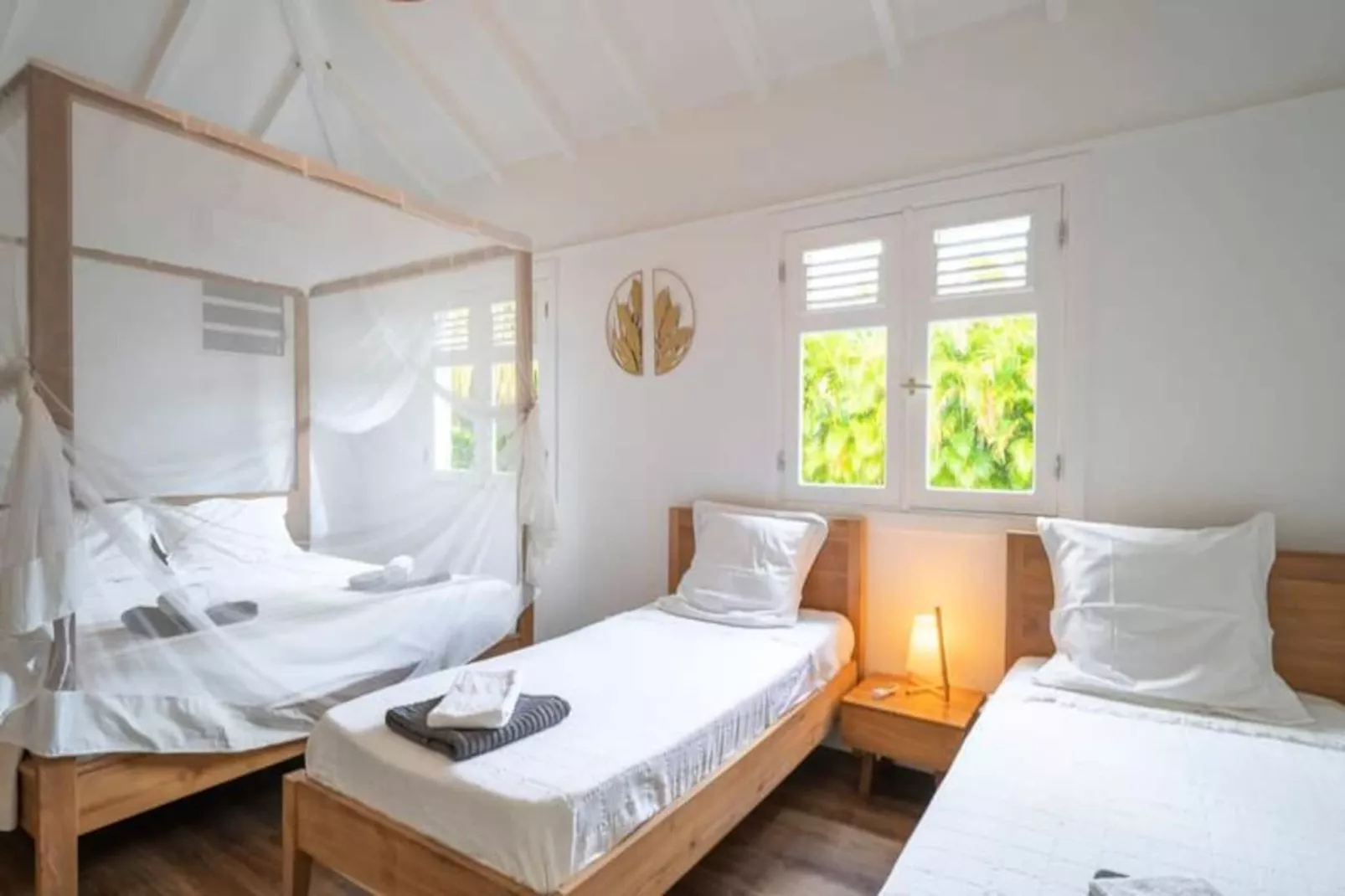 Villa Gwada-Image-tags.