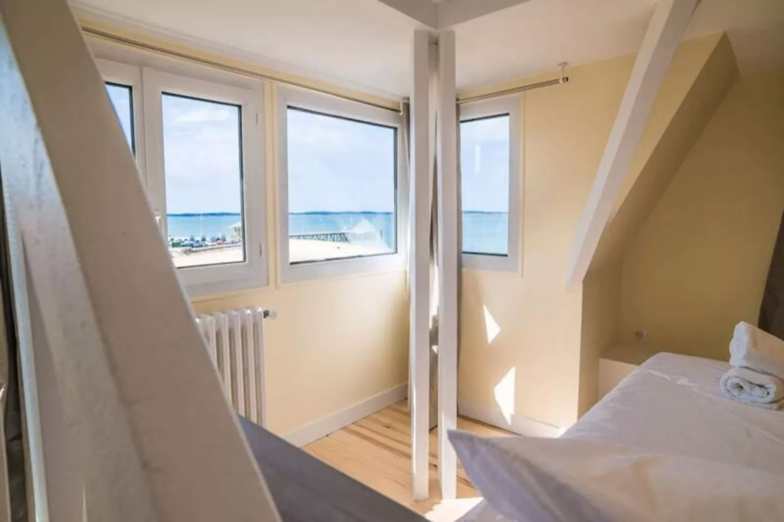 Somptueuse Demeure Arcachonnaise De Caract&egrave;re Avec Acc&egrave;s Direct &agrave; La Plage-Image-tags.