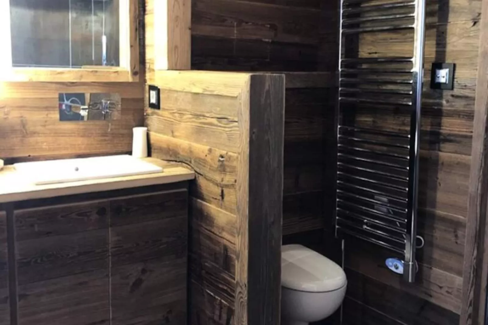 Chalet Pic Bayle-Image-tags.