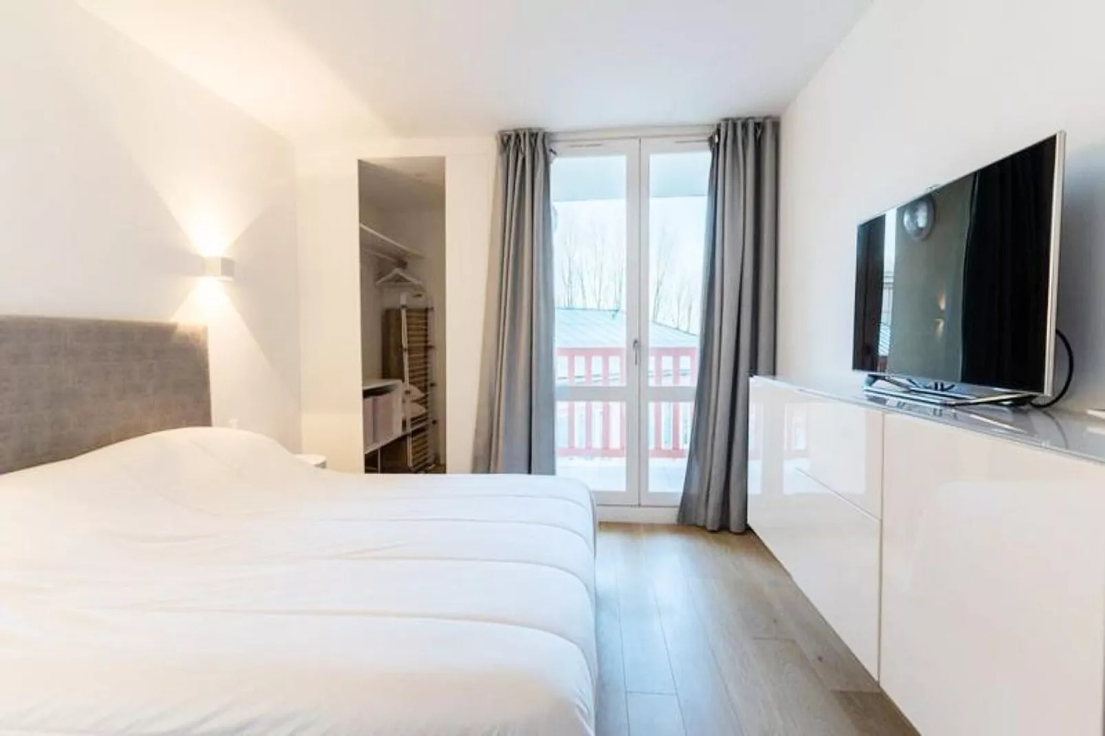 Résidence Sublime T2  Pour 4 Personnes, R&eacute;nov&eacute; Avec Piscine Tennis Parking Wifi-Slaapkamer