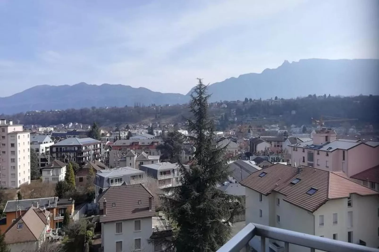 Résidence Montcalm D-Uitzicht zomer