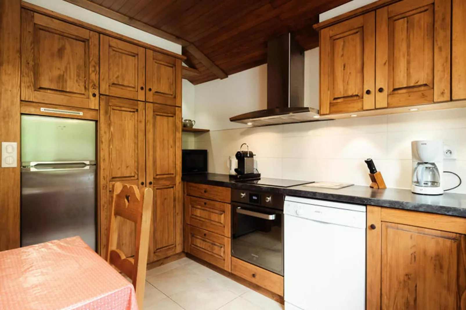 Résidence Campanes-Keuken