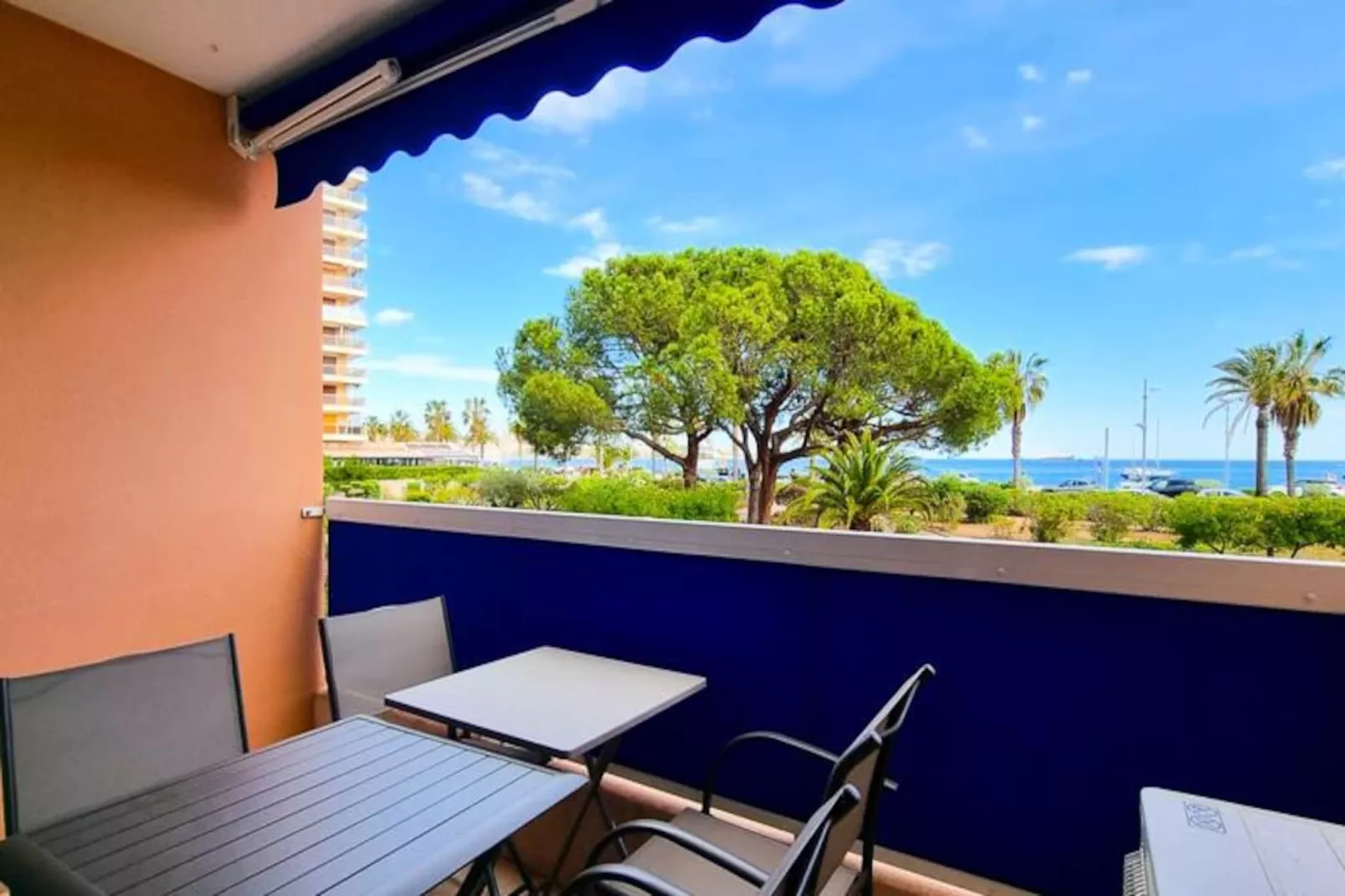 Appartement 4pers - Acc&egrave;s Direct &agrave; La Plage/ Fr&eacute;jus-Image-tags.