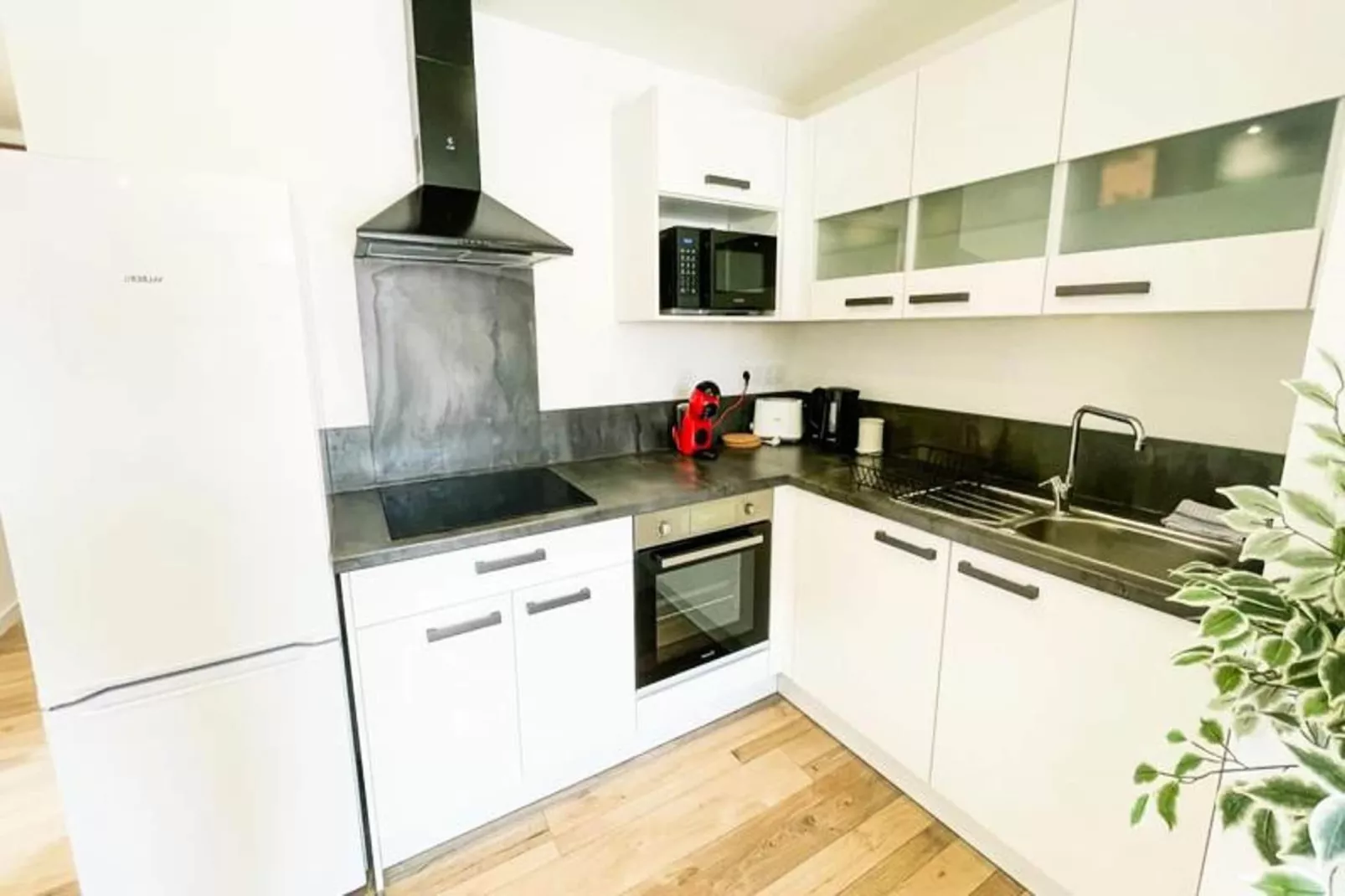 Le T2 Lumineux En Hyper-centre Pi&eacute;ton 🌞-Keuken