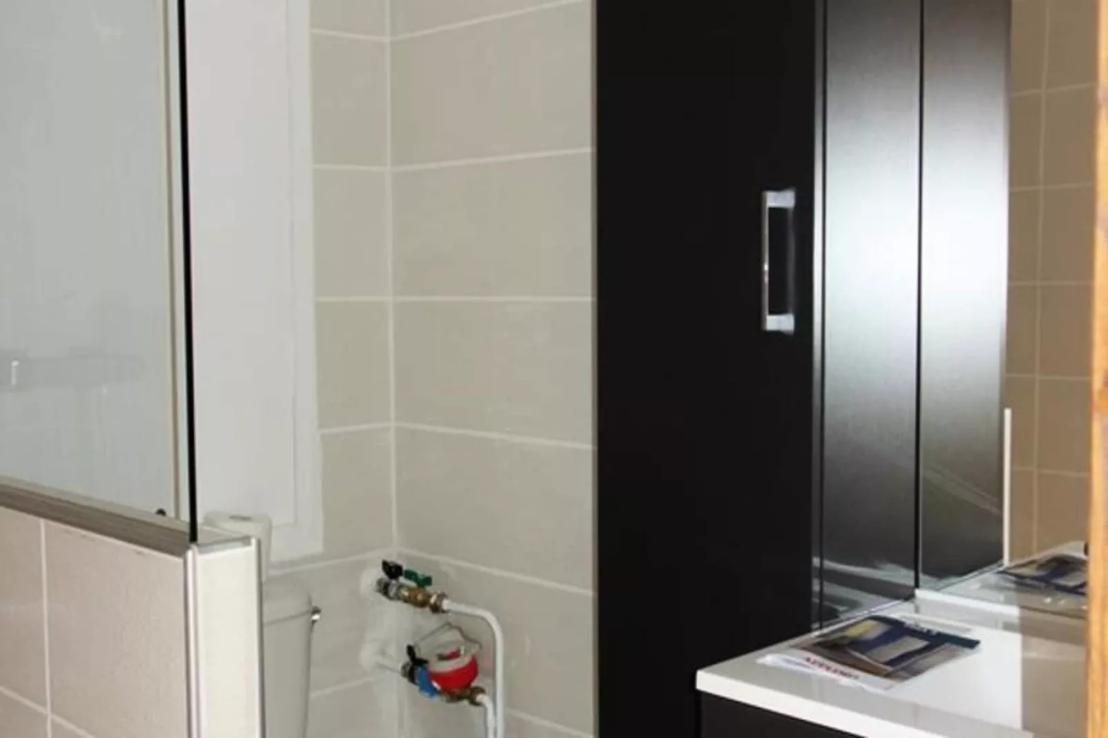 Résidence Kandahar-Badkamer