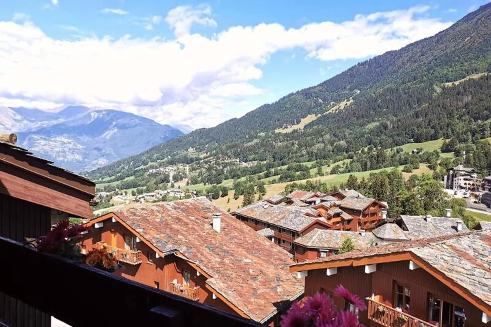 Résidence Clairiere-Uitzicht zomer