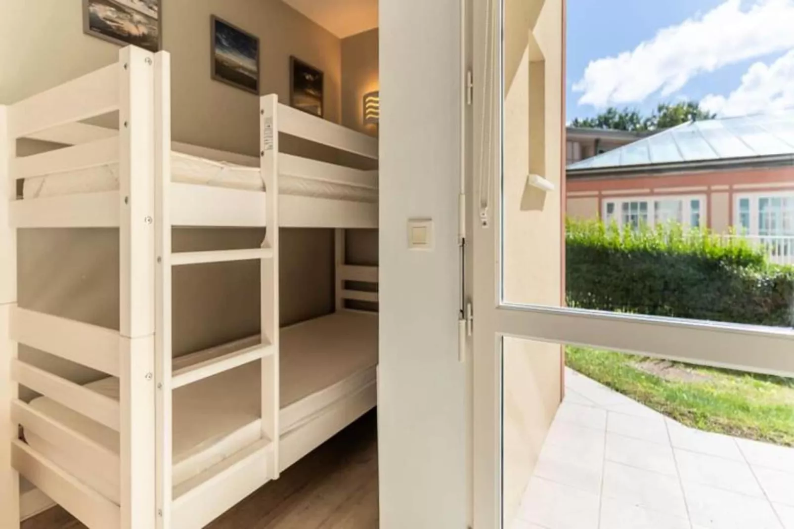 Résidence Appartement Pour 4 Pers Avec Piscine, Tennis Et  Parking 56-Buitenkant zomer