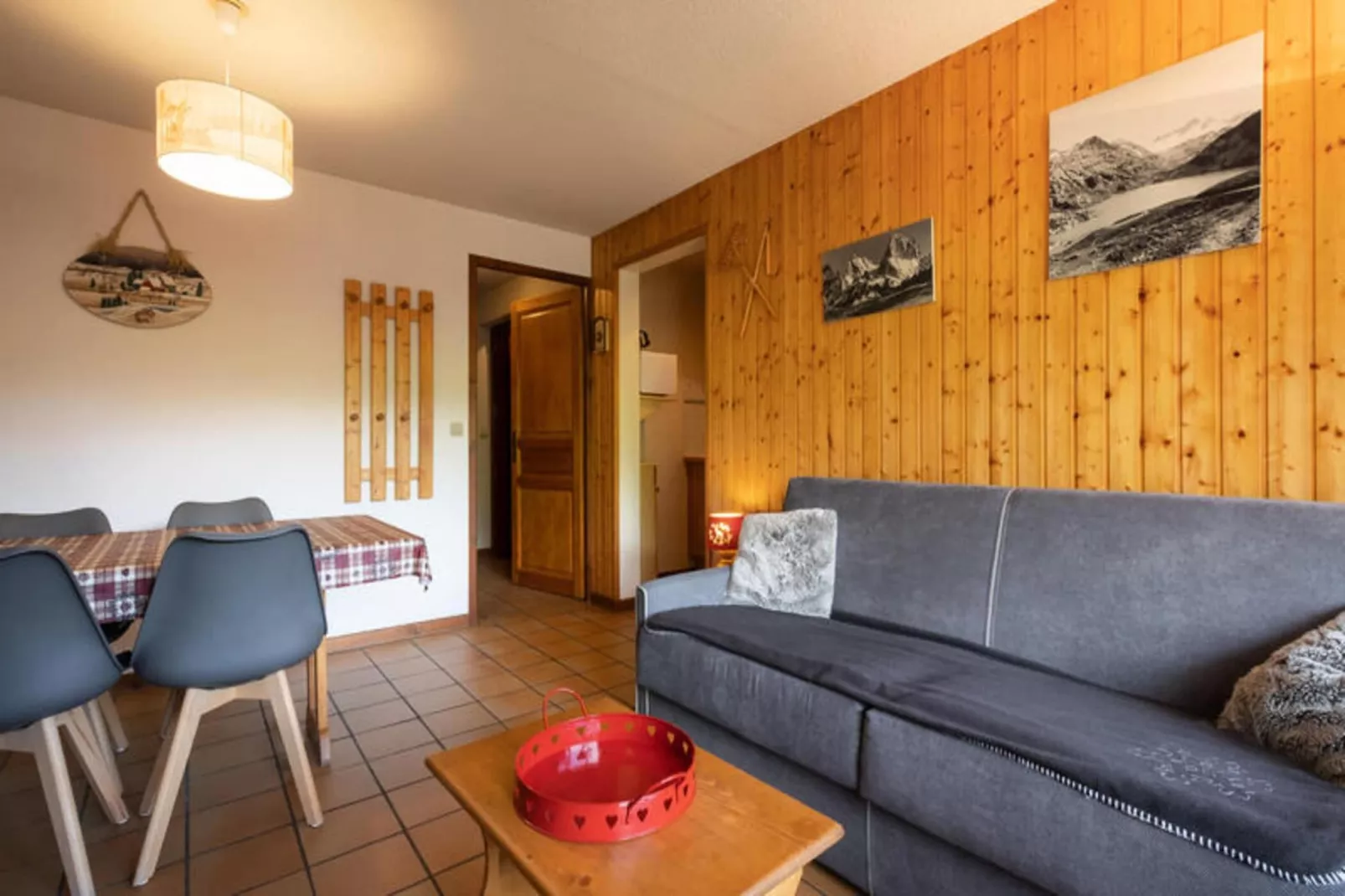 Résidence Domanial B-Buitenkant zomer