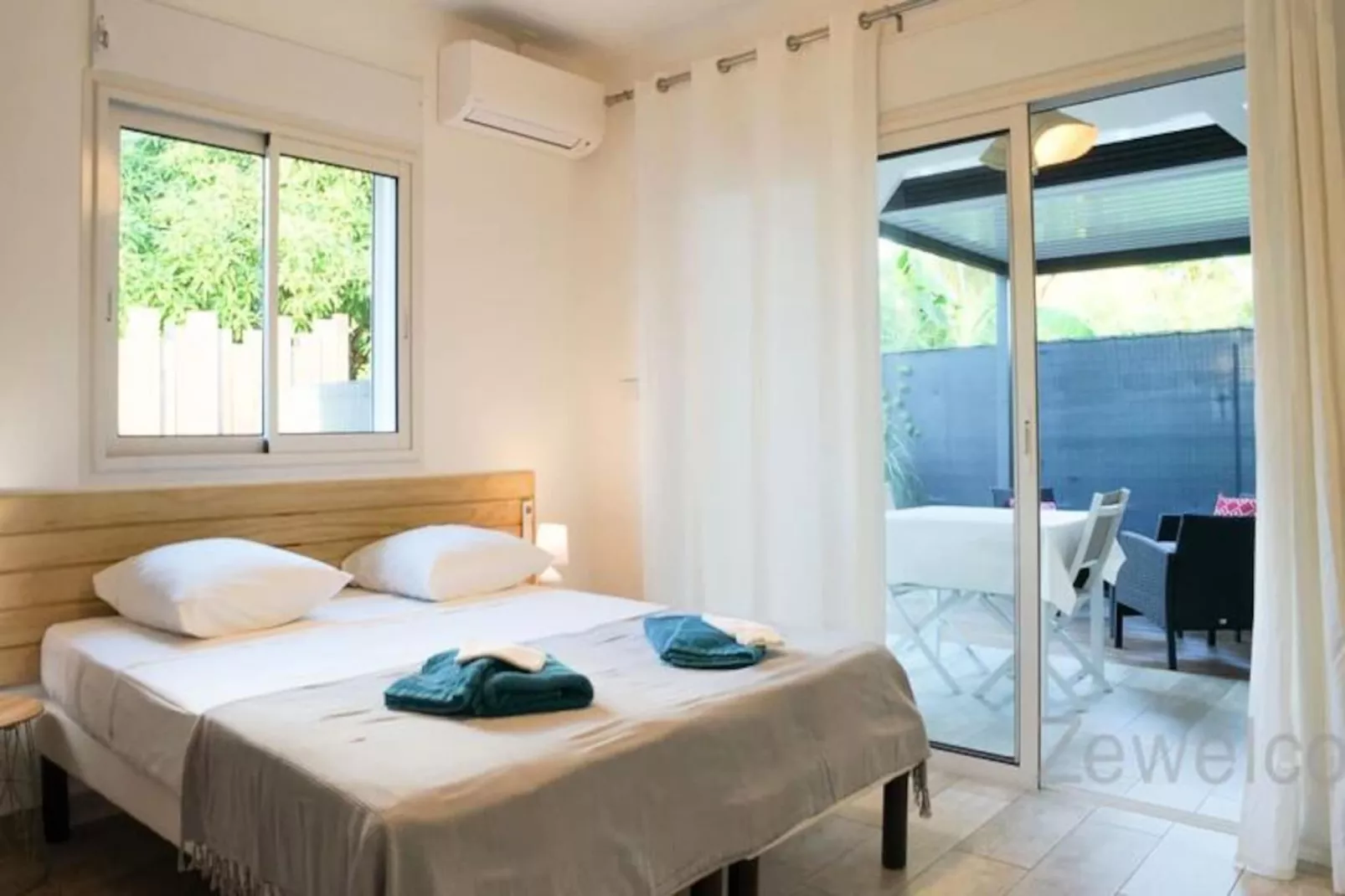 Villa Corossol-Image-tags.