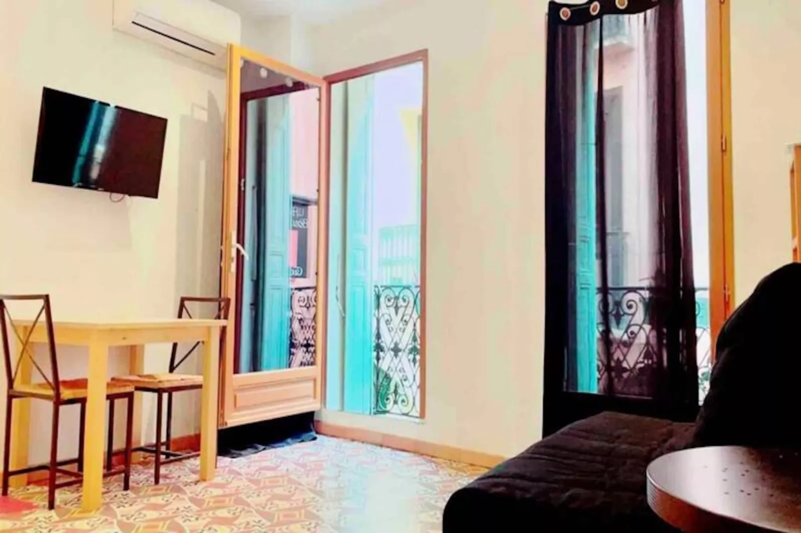 R&eacute;sidence St Vincent-Image-tags.