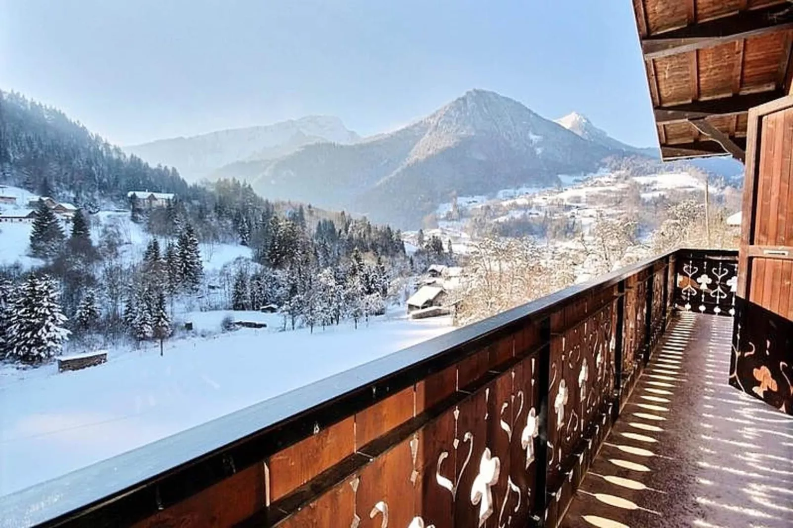 Chalets à Saint Jean d'Aulps-Uitzicht winter