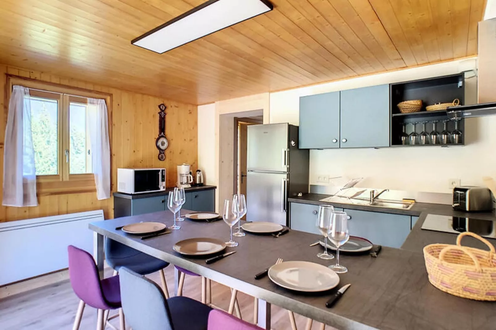 Appartements à Saint Jean d'Aulps-Eetkamer