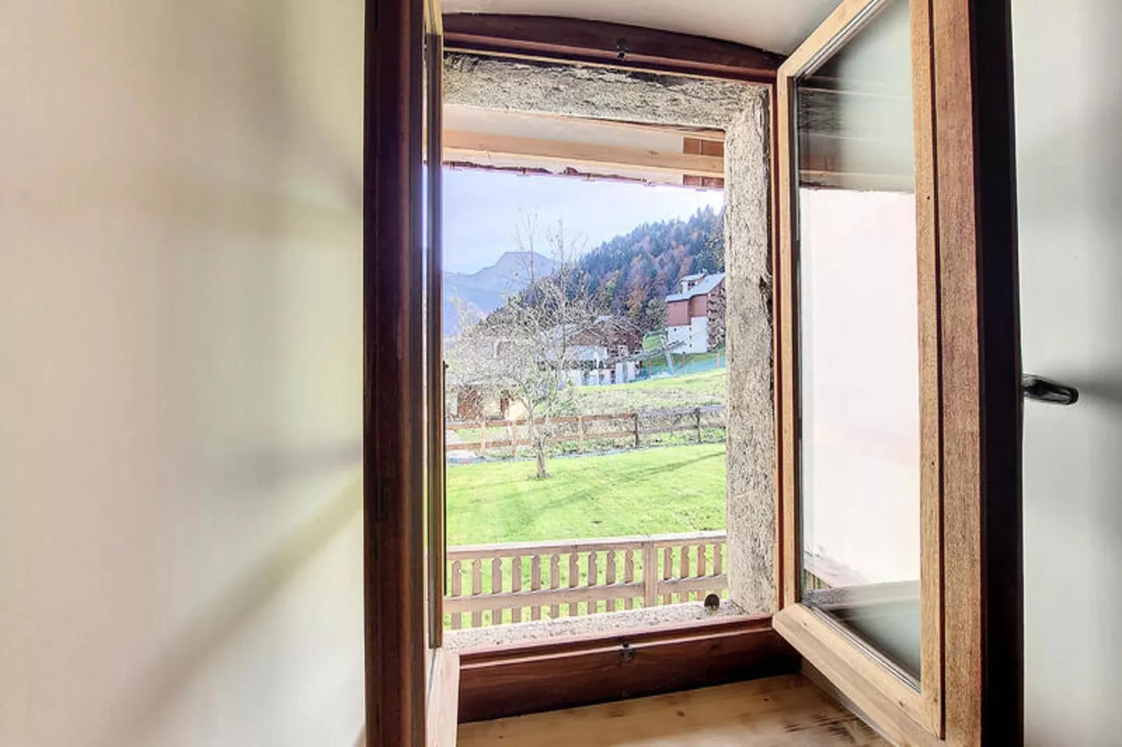 Appartements à Saint Jean d'Aulps-Terrasbalkon