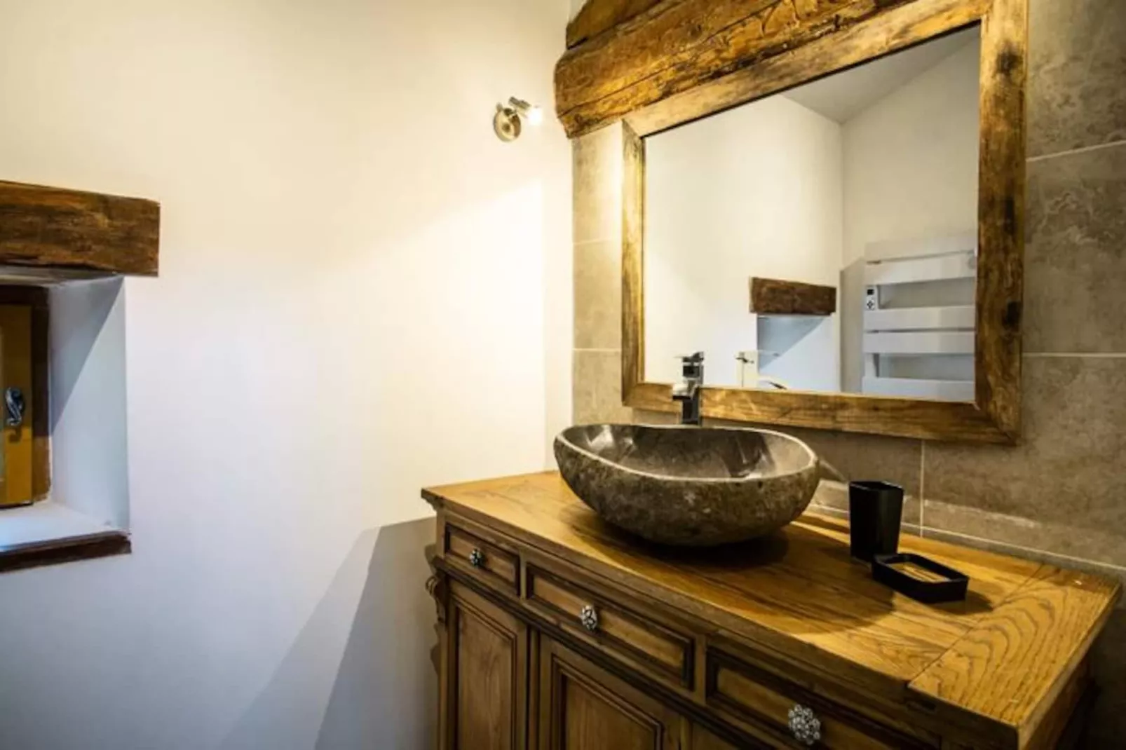 Mas Sylvie - Isle-sur-la-sorgue-Image-tags.