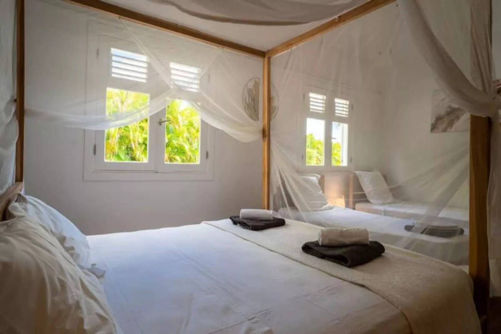 Villa Gwada-Image-tags.