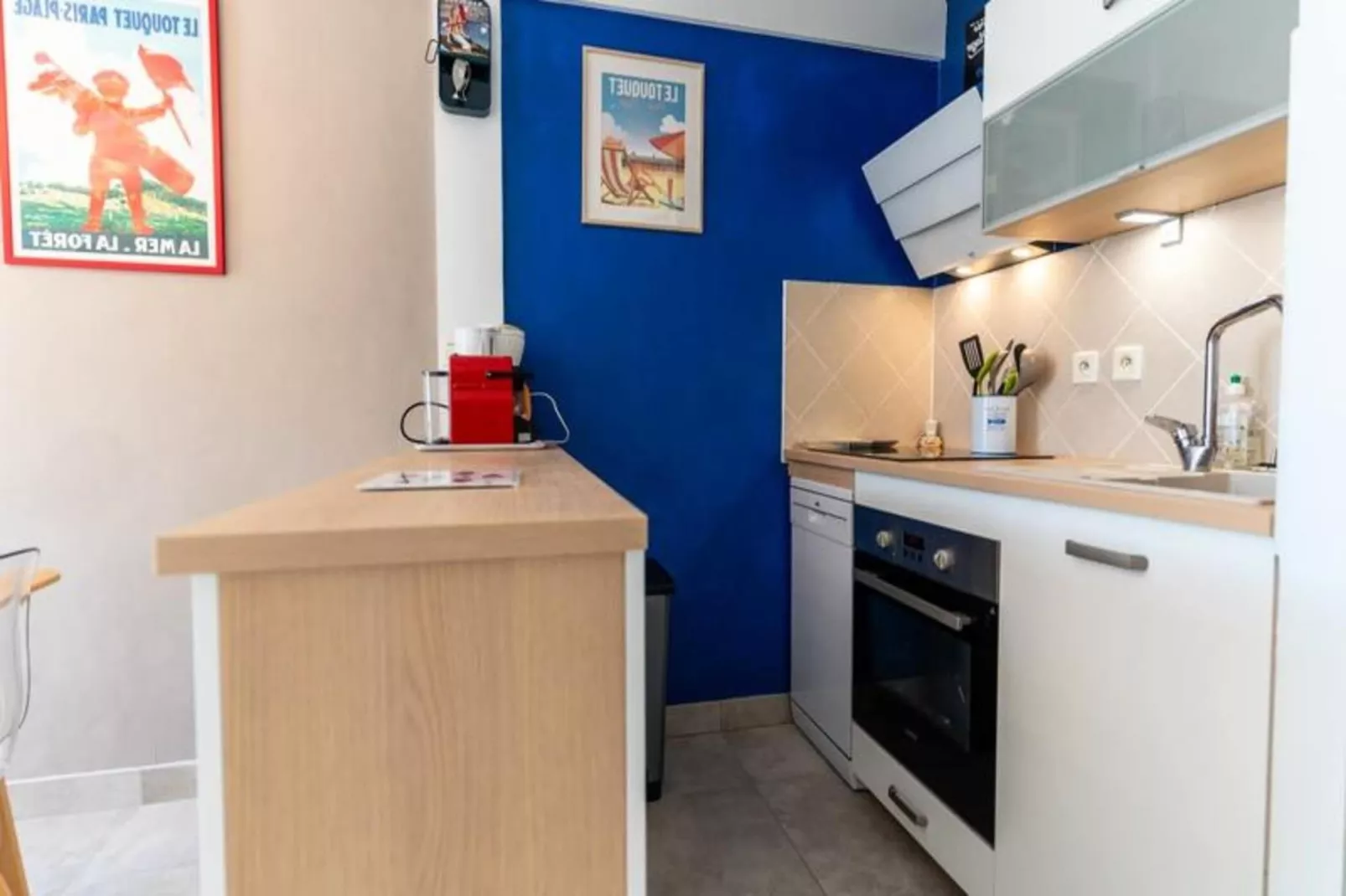 Résidence Appartement Pour 4 Pers Avec Piscine, Tennis Et  Parking 56-Buitenkant zomer