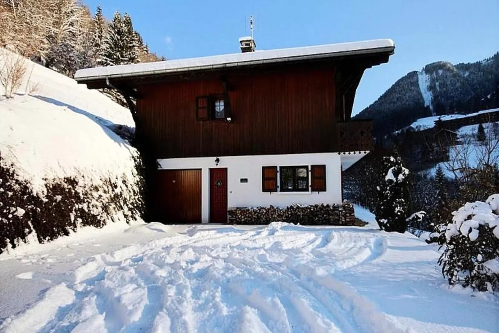 Chalets à Saint Jean d'Aulps-Exterieur winter