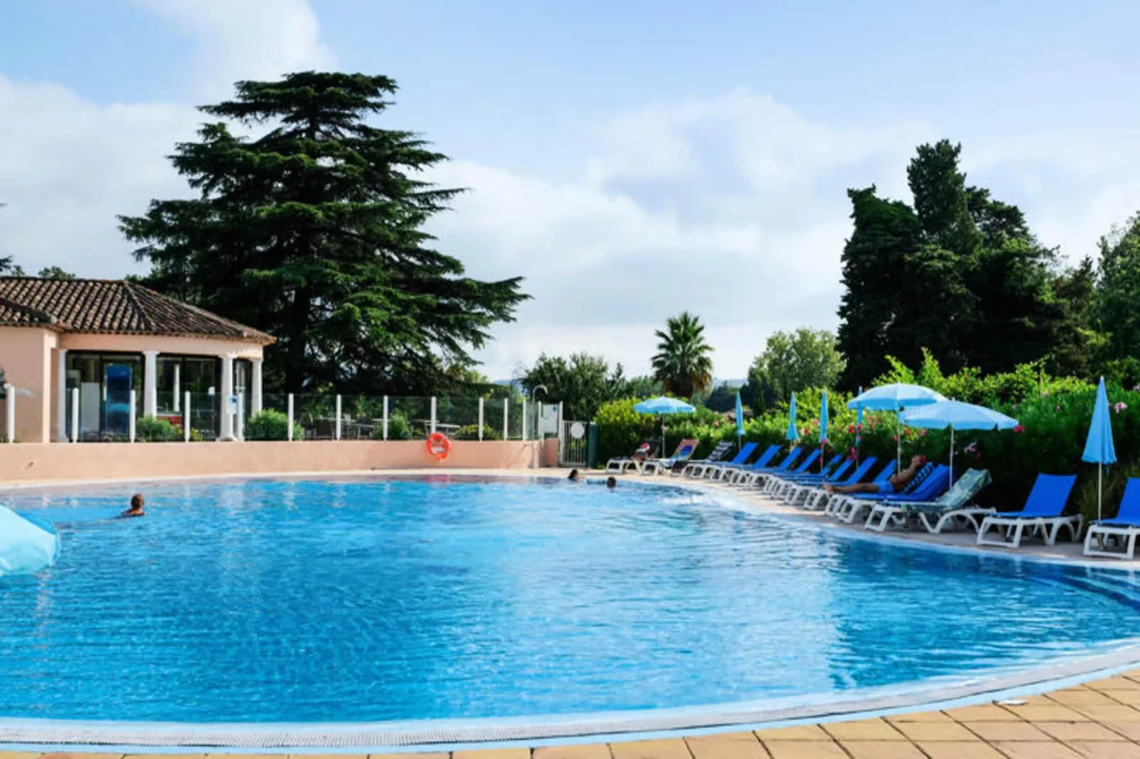 Résidence Les Parcs de Grimaud - maeva Home-Buitenkant zomer