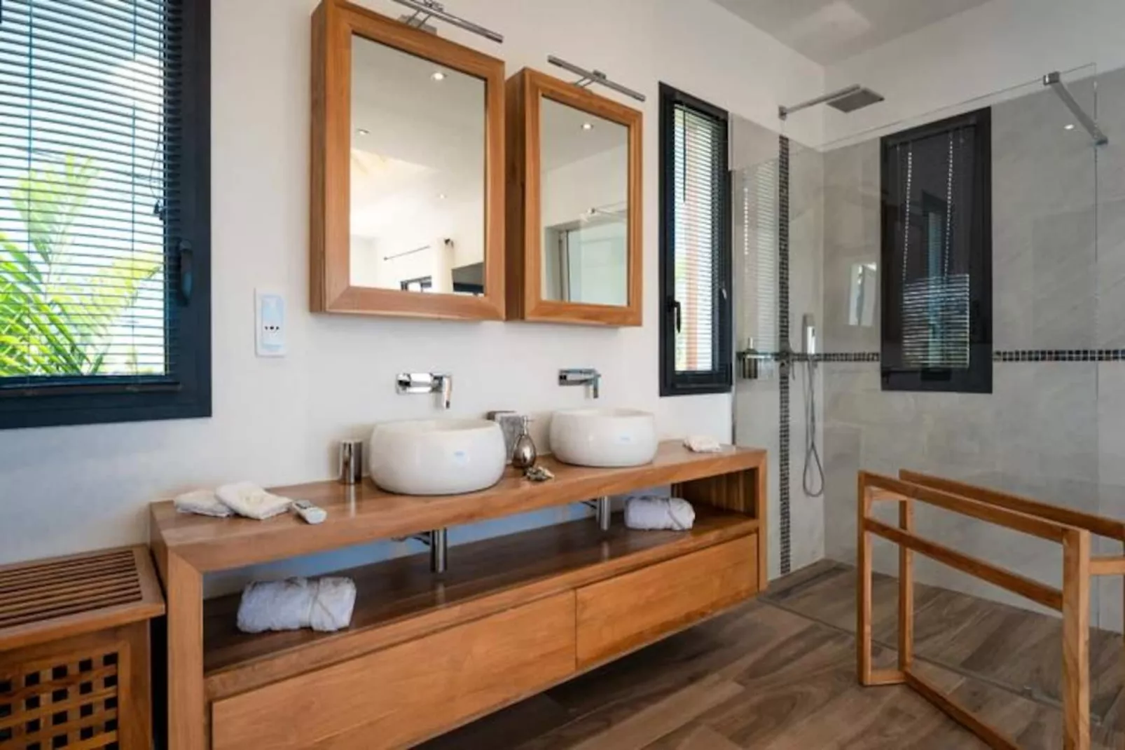 Villa Te Amo-Image-tags.