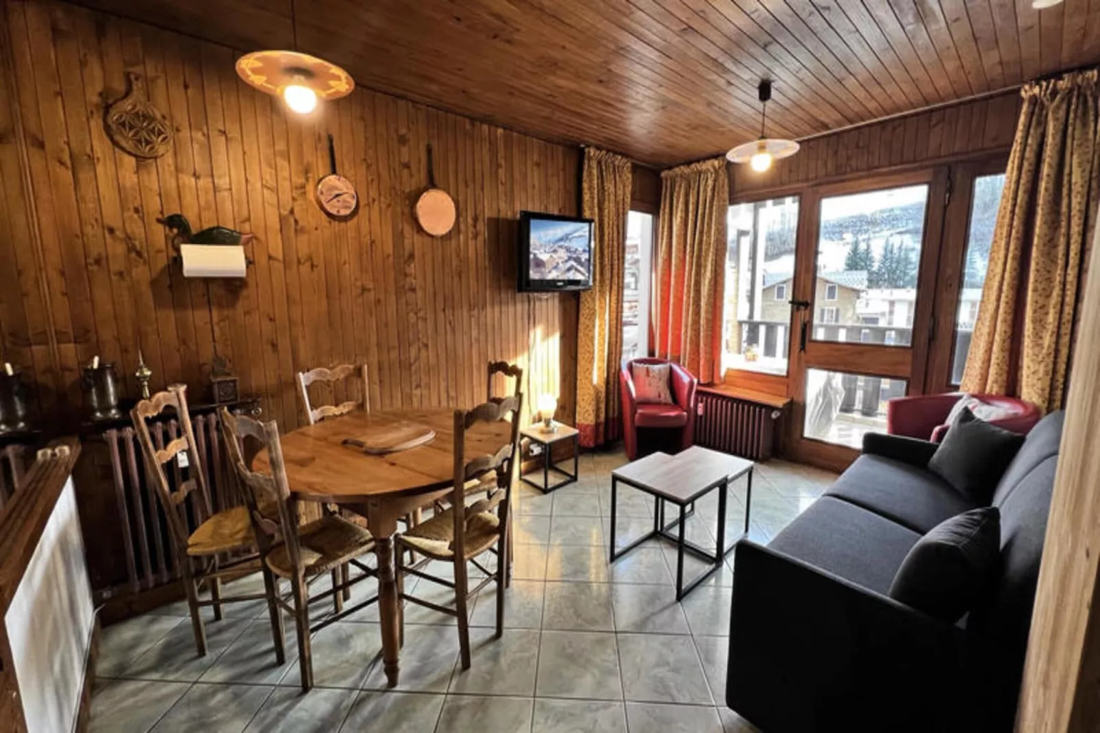 Appartements à La Clusaz-Buitenkant zomer