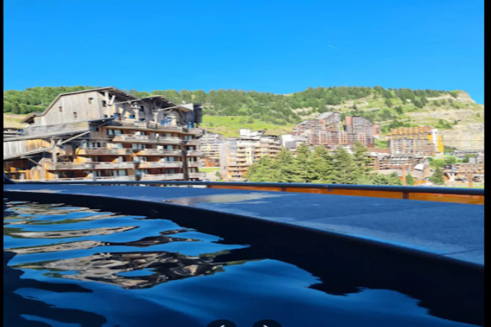 Résidence Quartier Falaise - maeva Home-Uitzicht zomer