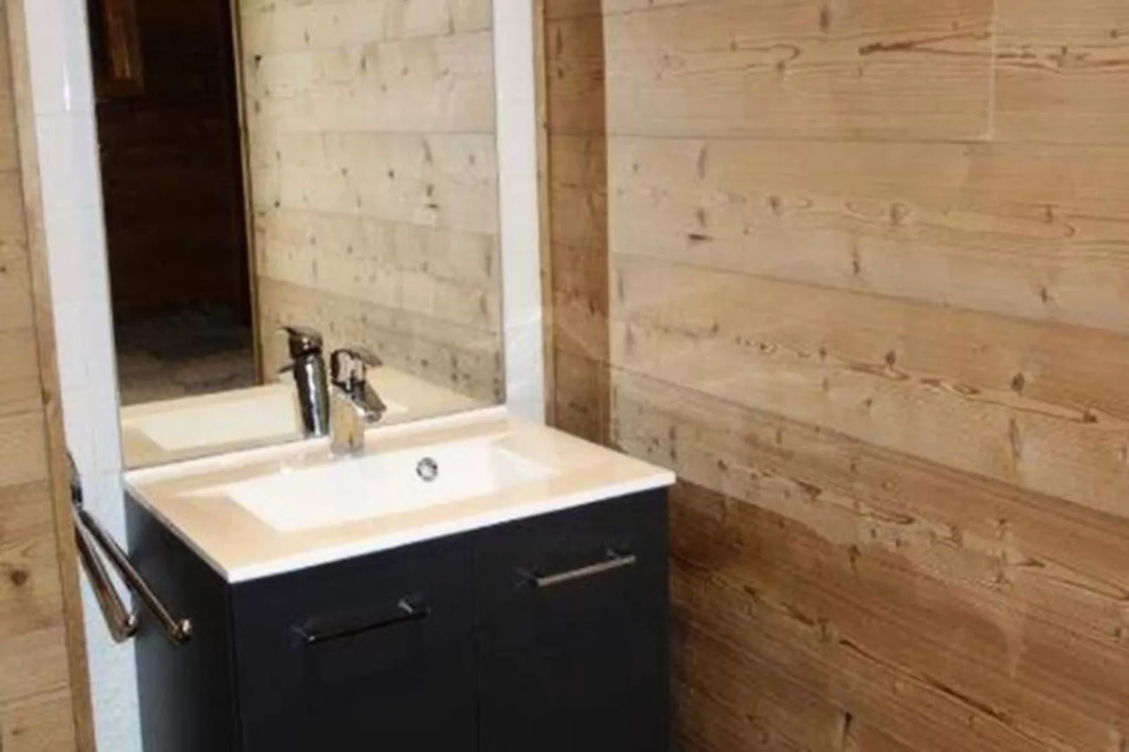 Résidence Grand Sablat B-Badkamer