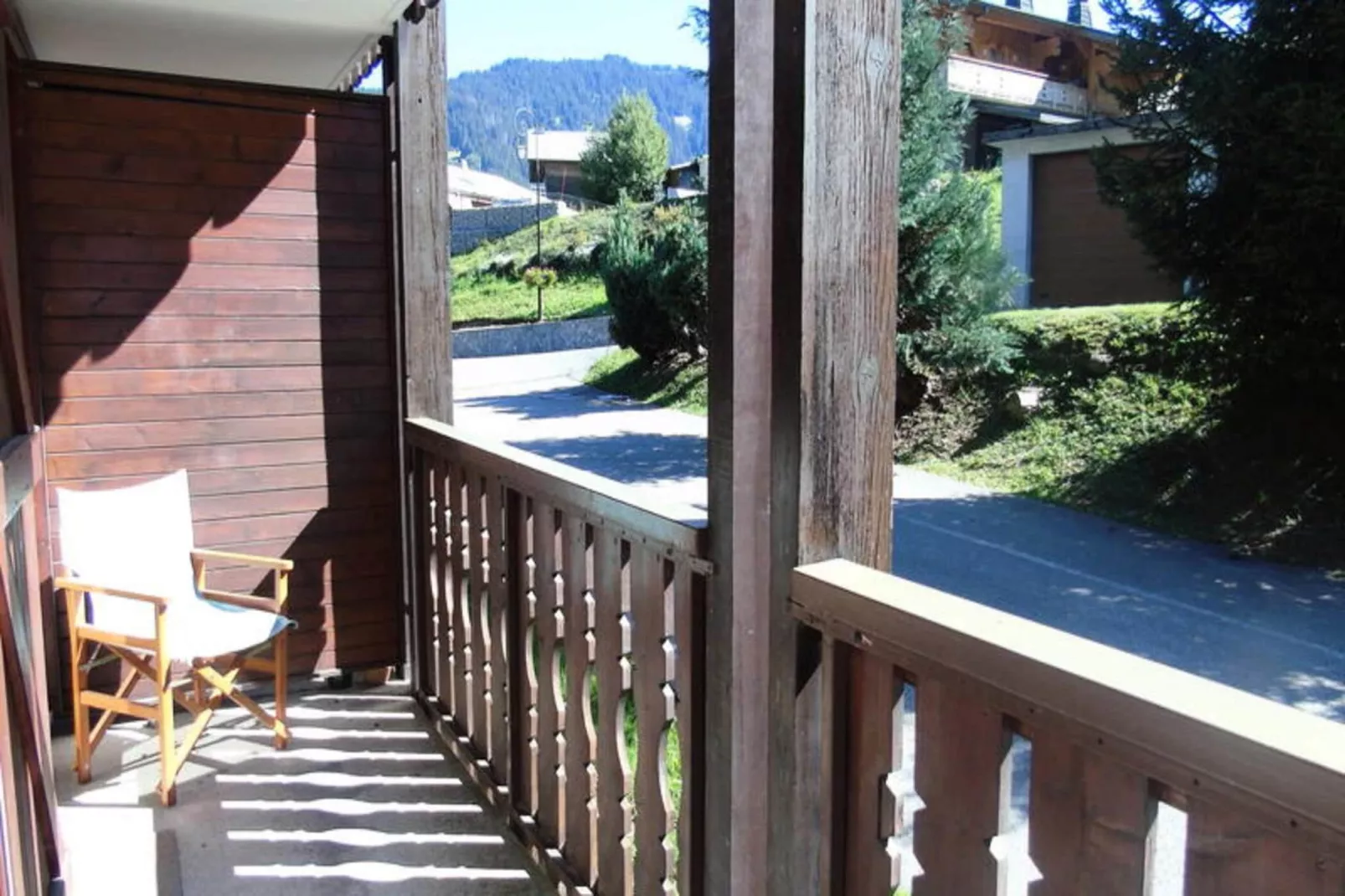 Résidence Les Rives Du Lac-Buitenkant zomer