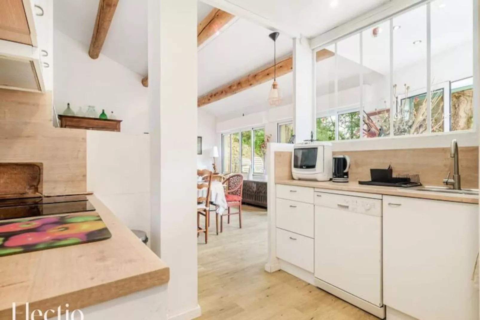 Mas Du Rocher I Piscine, P&eacute;tanque & Chemin&eacute;e-Image-tags.