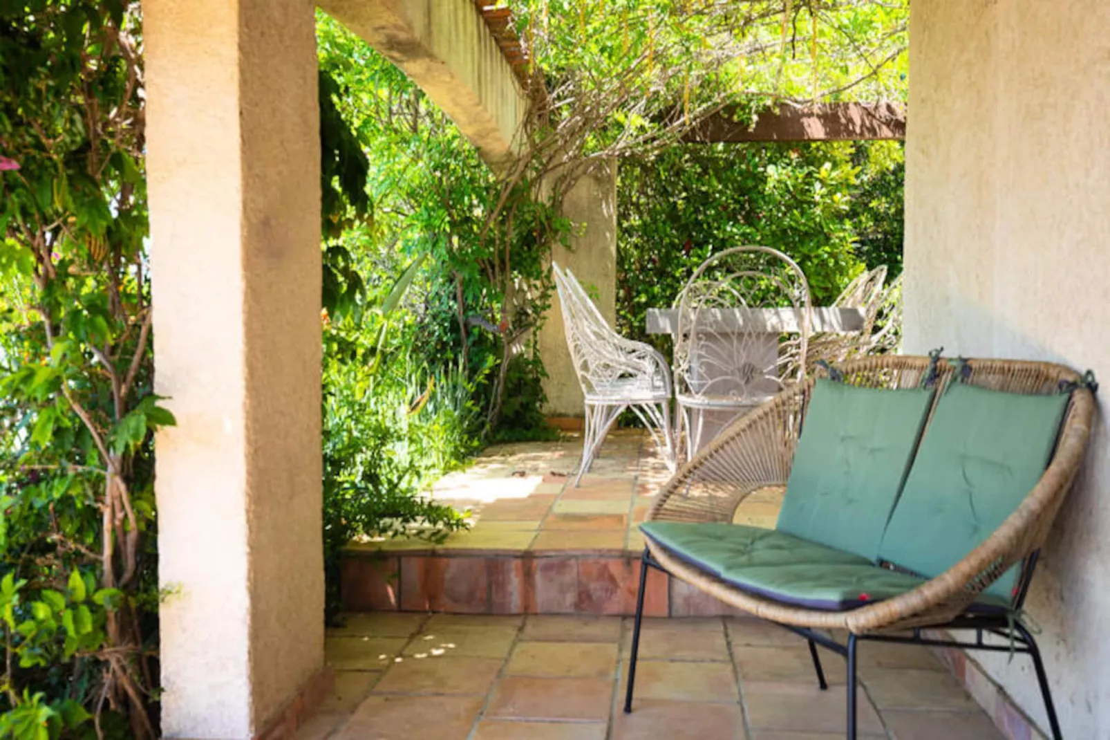 Villa 10 Pers Piscine Priv&eacute;e Pr&egrave;s De Saint-tropez-Image-tags.