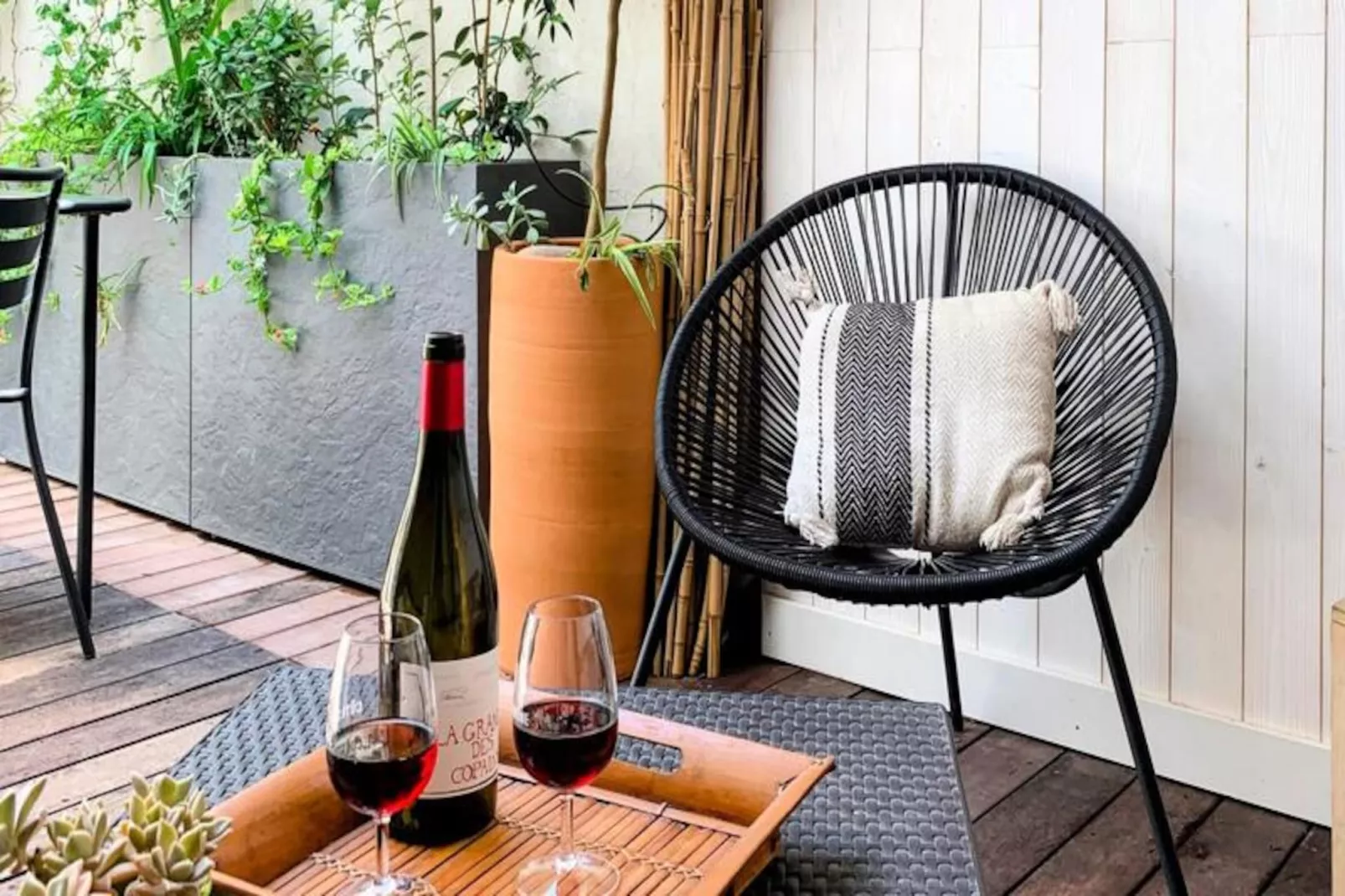 La Terrasse Bazille-Image-tags.