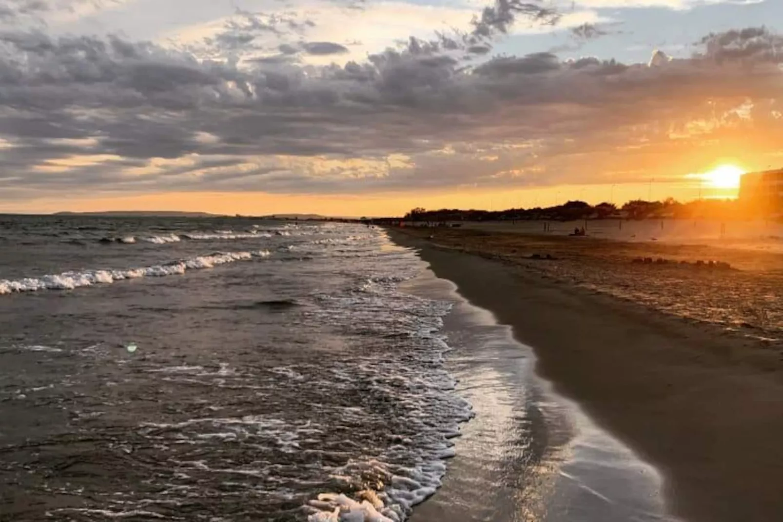 Home Chic Home - Les Suites De La Com&eacute;die - Suite4-Image-tags.