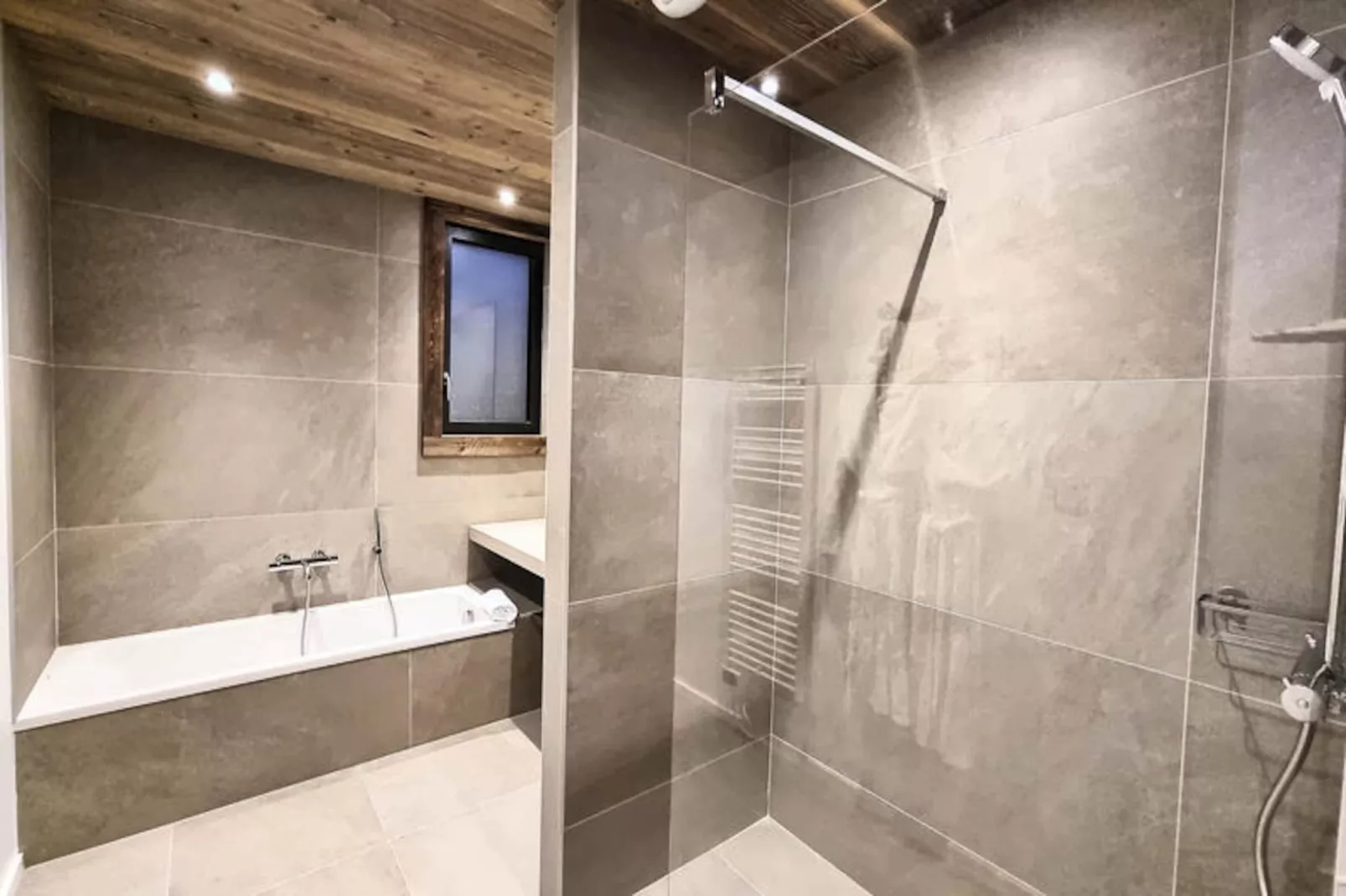 Chalets à Les Gets-Image-tags.