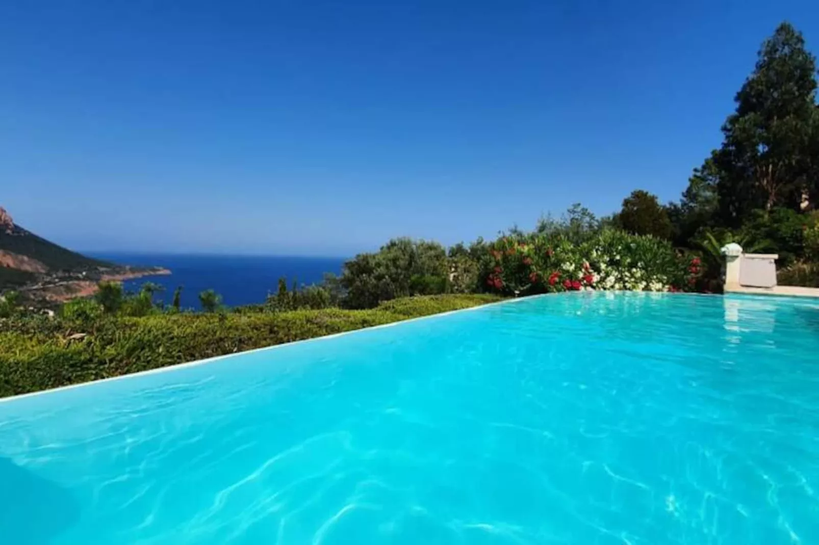 Sublime Villa 14pers Avec Piscine Priv&eacute;e Et Vue Mer-Image-tags.