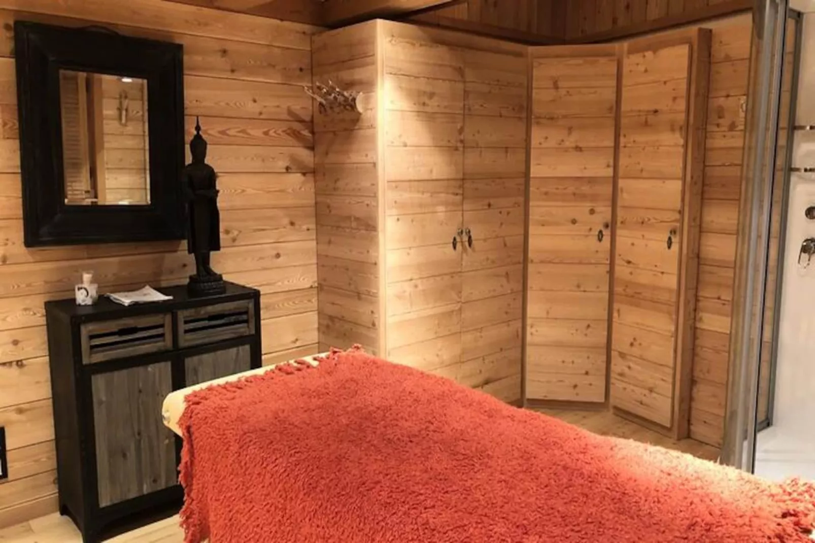 Chalet Pic Bayle-Image-tags.