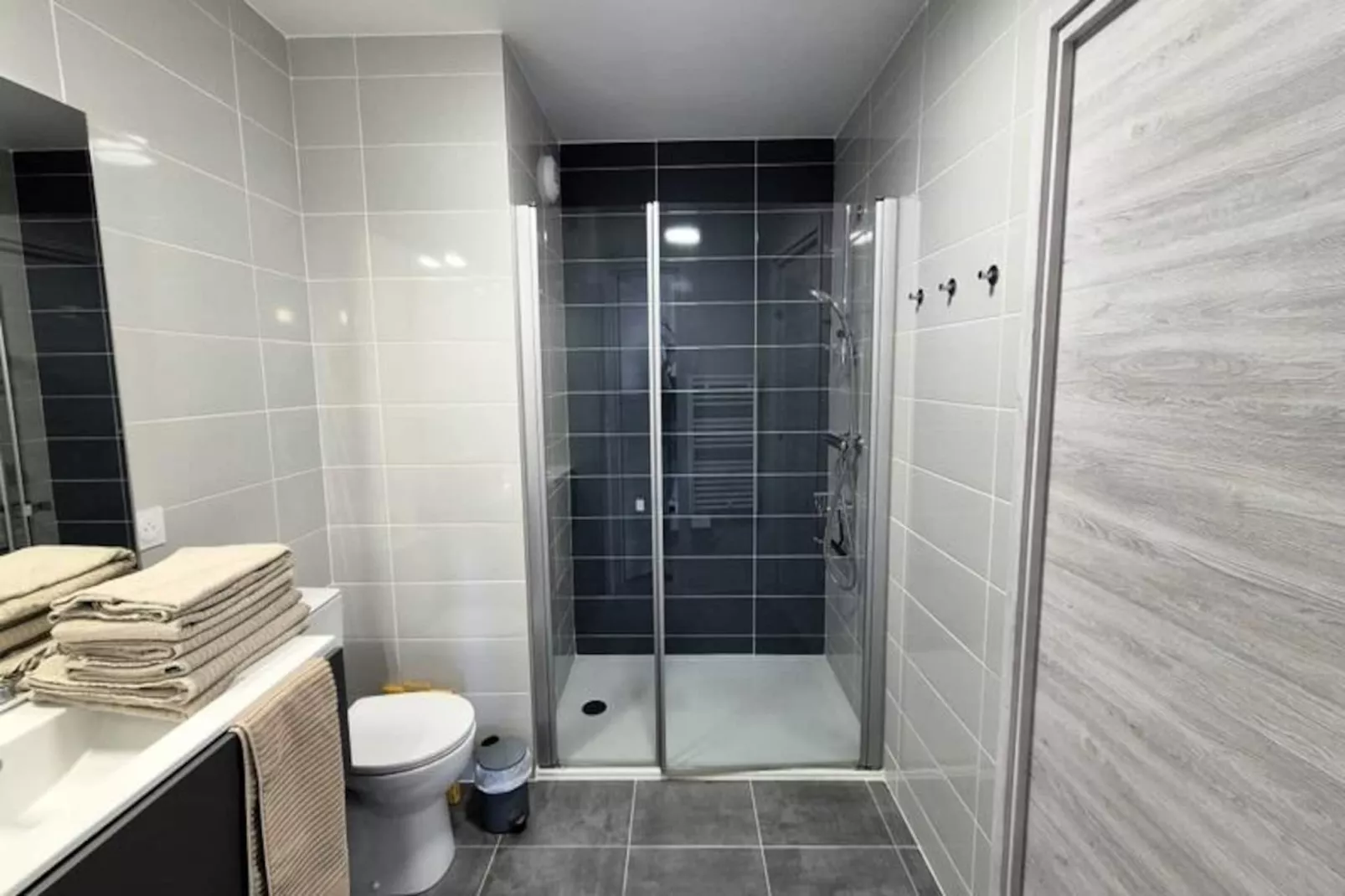 Spacieux Appartement Au Pied Des Pistes-Image-tags.