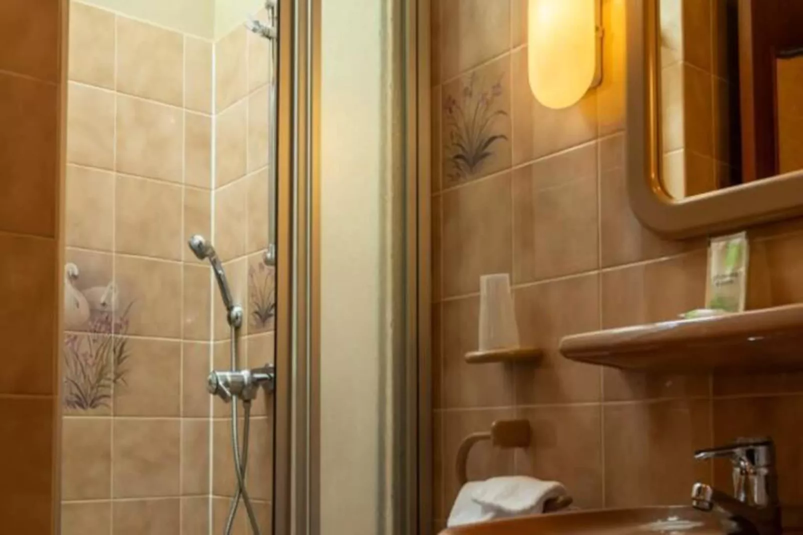 Gîte de France Bon aubrac pour 12 personnes 2 épis-Image-tags.