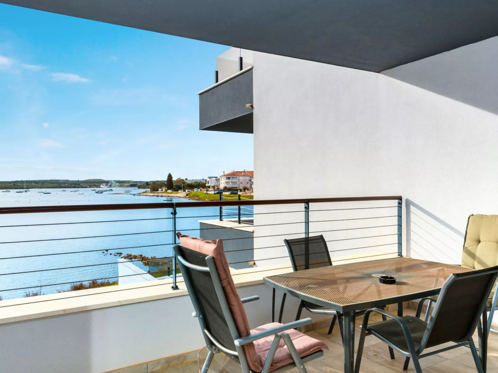 Vizula - Aurelia Maris