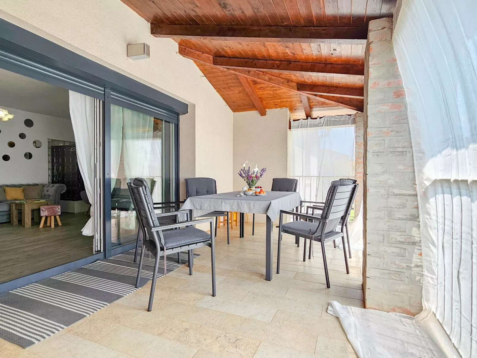 "Ines A5" mit Balkon