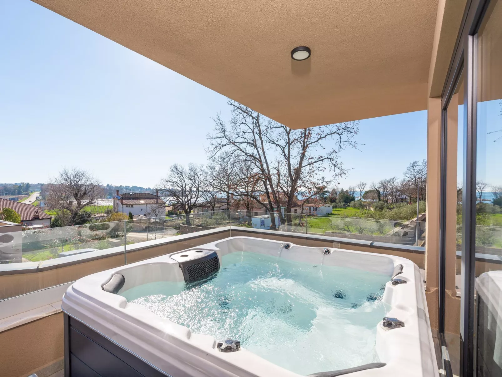 Quercus Village APP 11 mit jacuzzi