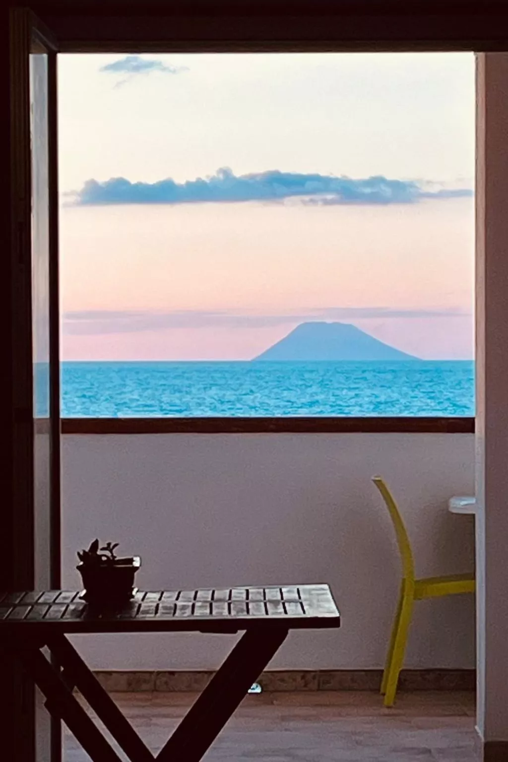 Stromboli' Wohnung mit Meerblick