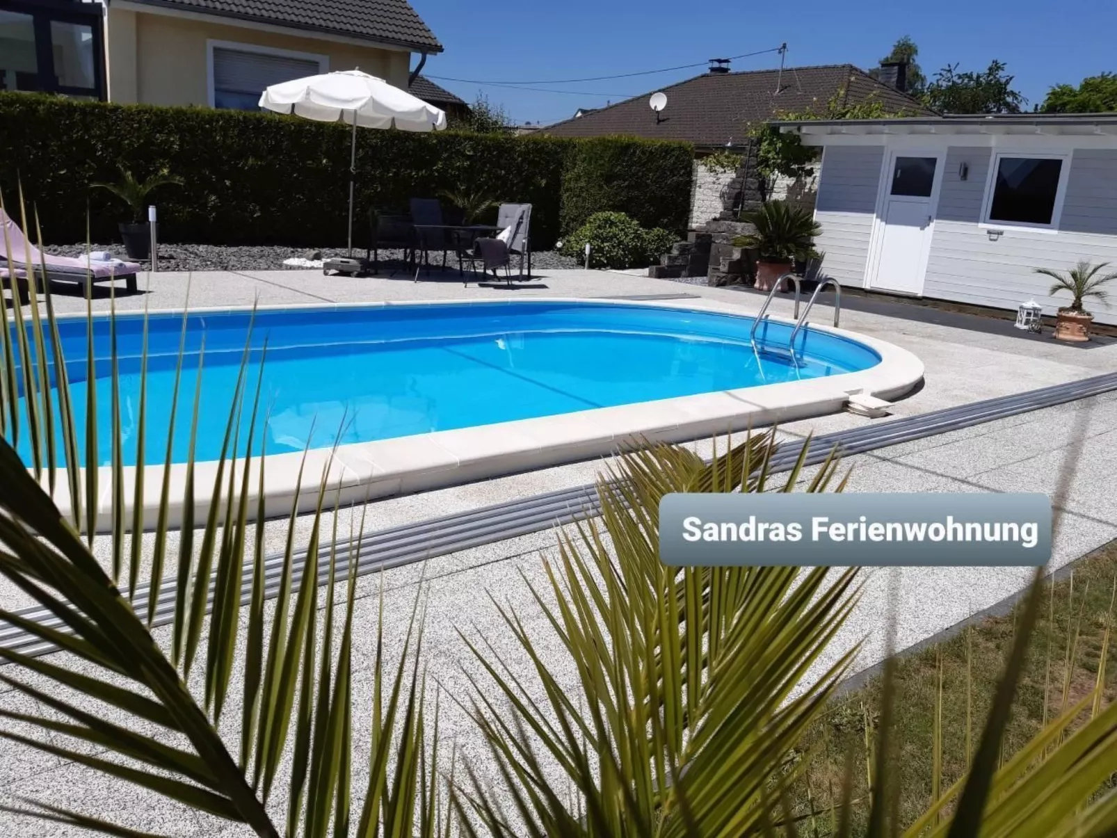 Sandra´s Ferienwohnung mit Pool