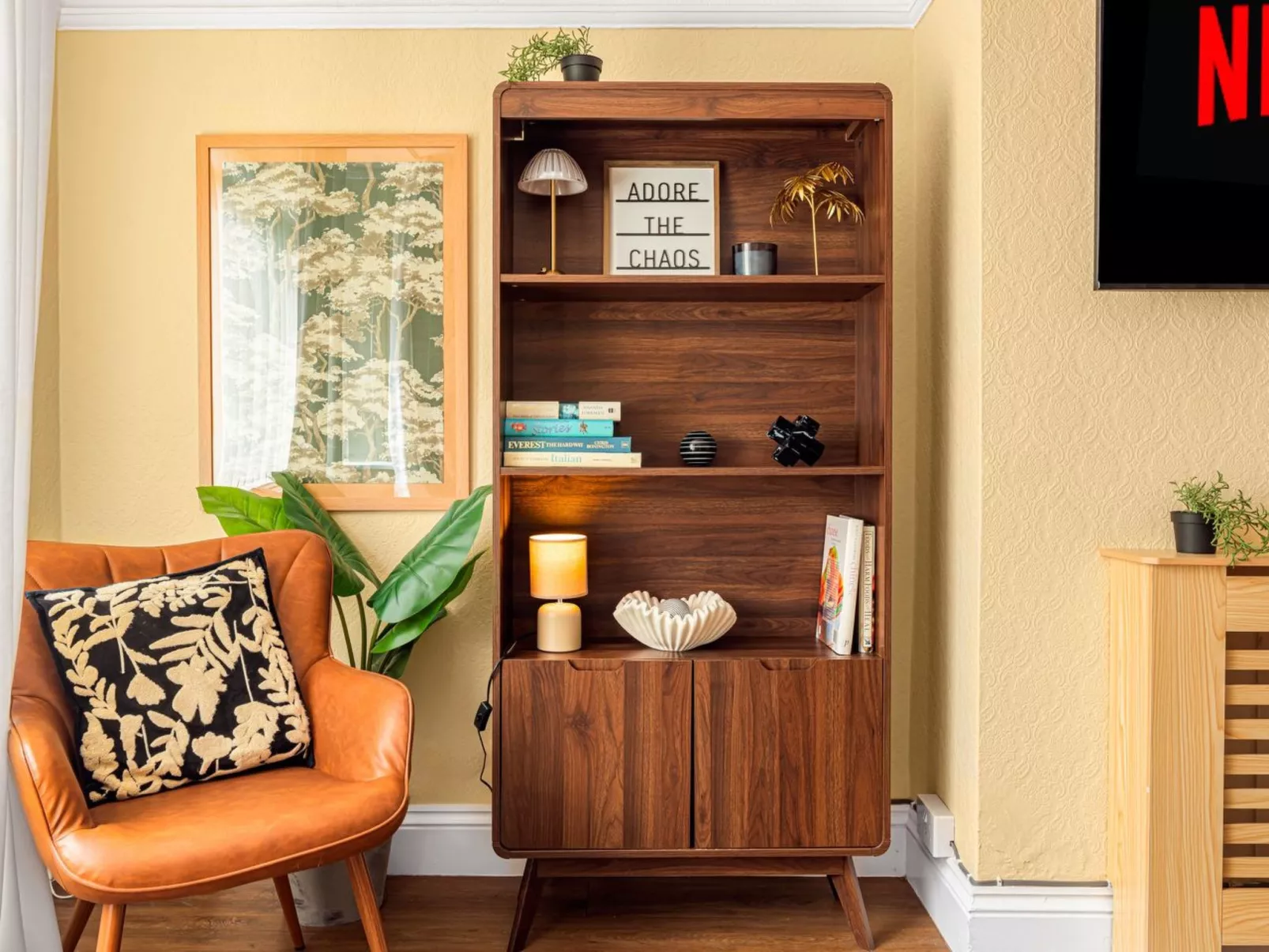 "3-Bett-Haus mit Parkplatz und Büro"