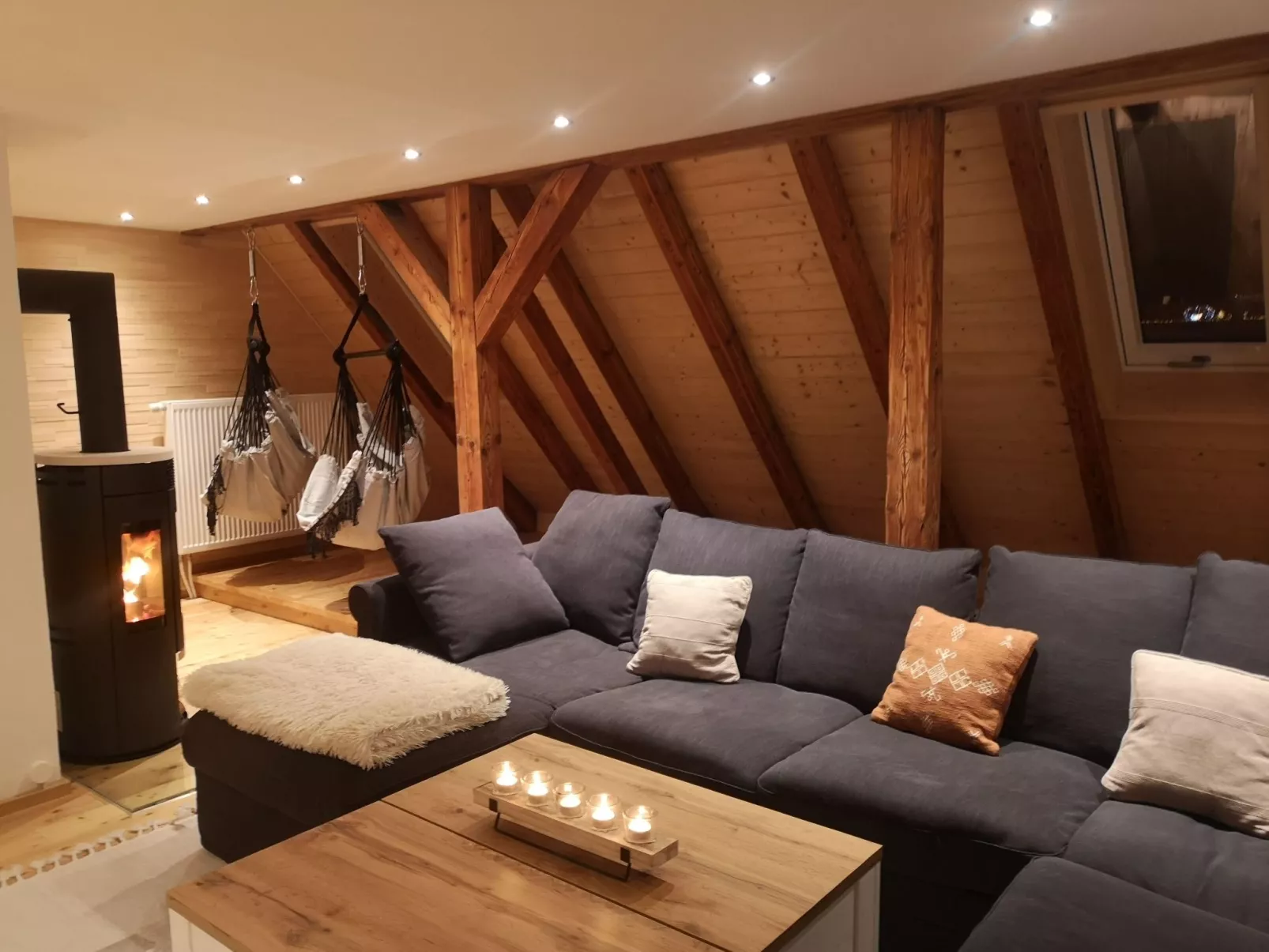 Moderne Ferienwohnung mit Hot Tub und Fasssauna