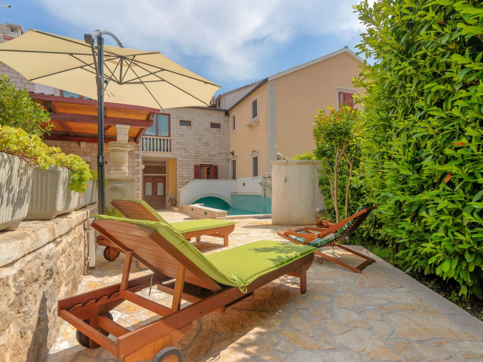 Ferienvilla "Laurus" mit Blick auf das Wasser