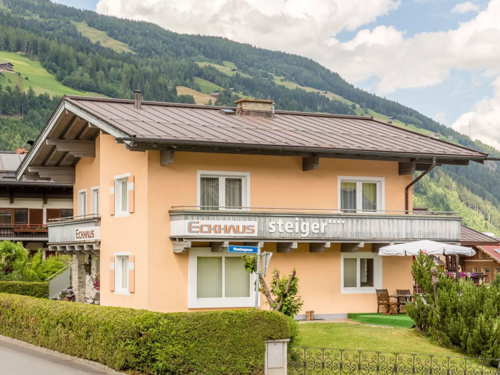 Eck-Haus Nr. 900