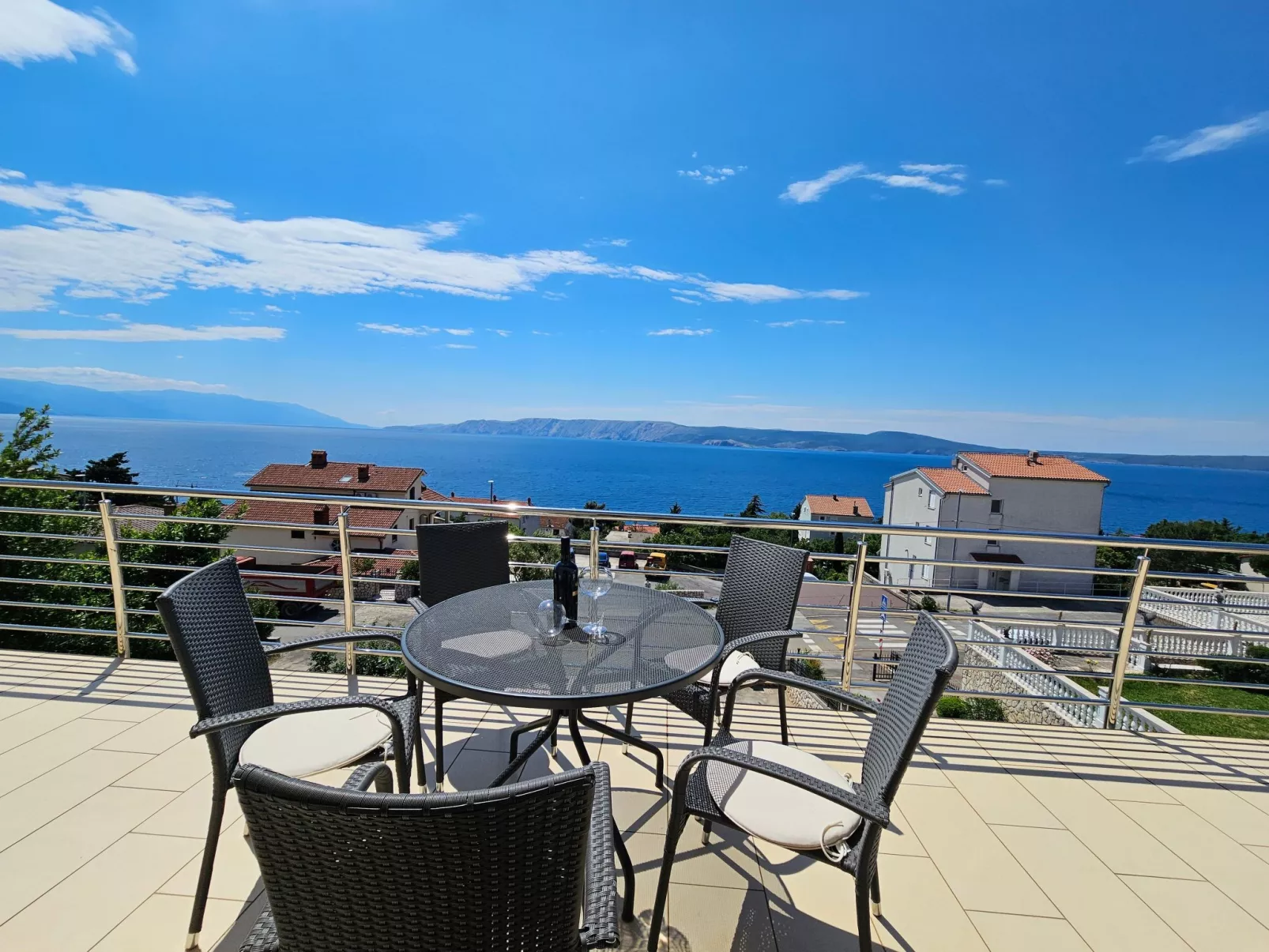 Wohnung für 6 Personen mit Meerblick