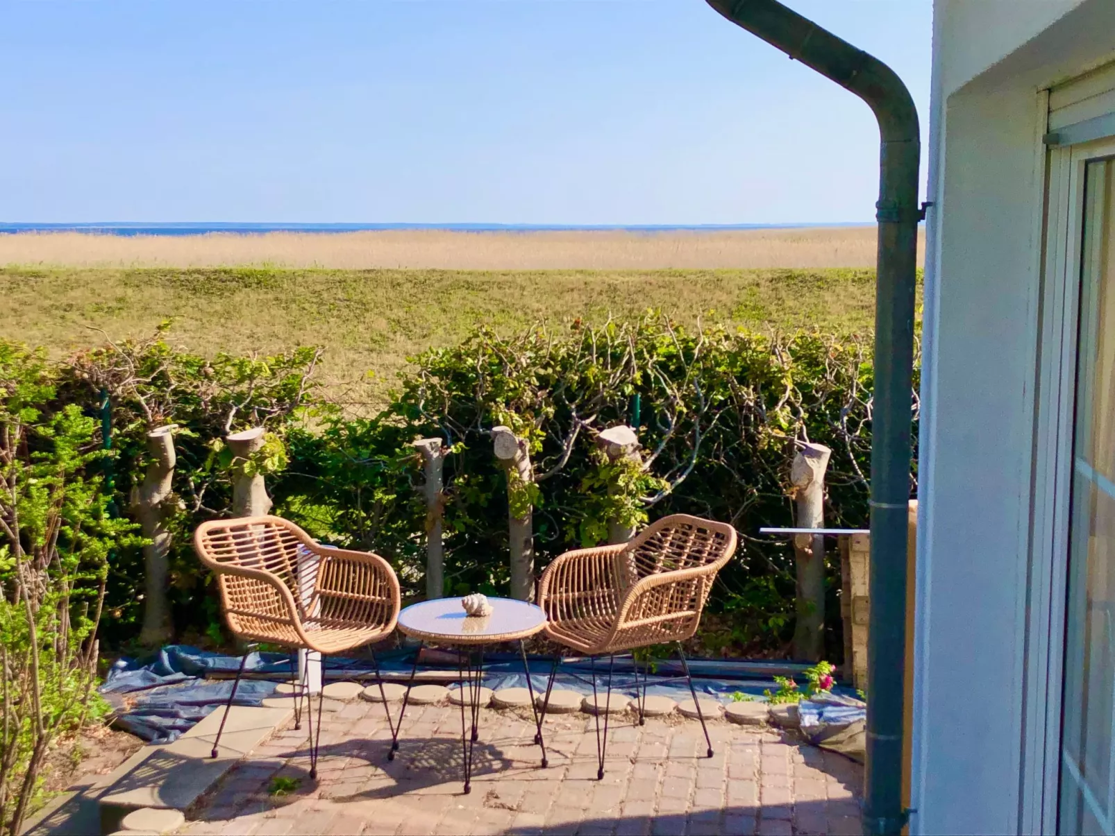 Strandhaus am Wasser